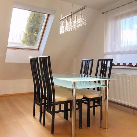 Grosse Wohnung Mit 2 Schlafzimmern Altensteig Luaran gambar